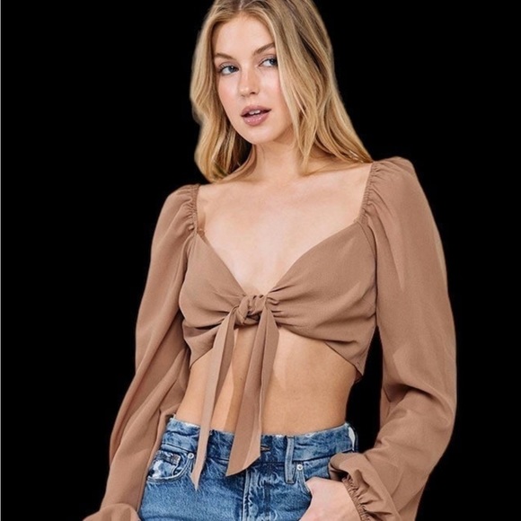 Tan Tie Front Long Sleeve Crop Top NWT - Picture 6 of 7